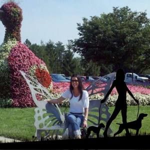 Meet your Posher, Michele